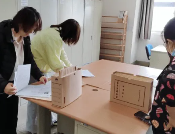 出国留学档案怎么办？